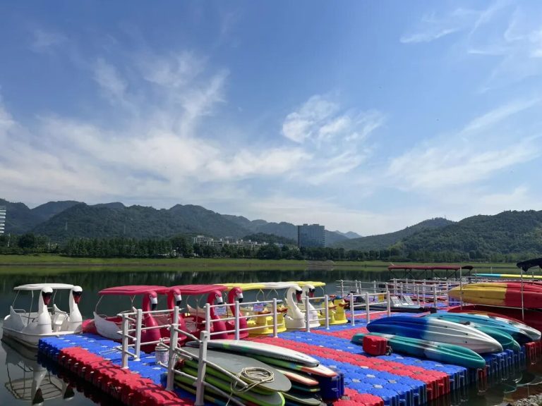 不想挤漂流，桐庐天水湖边躺一下午也挺好