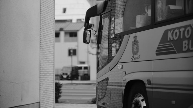 “跟着《太平年》游杭州”主题公交2月14日首发