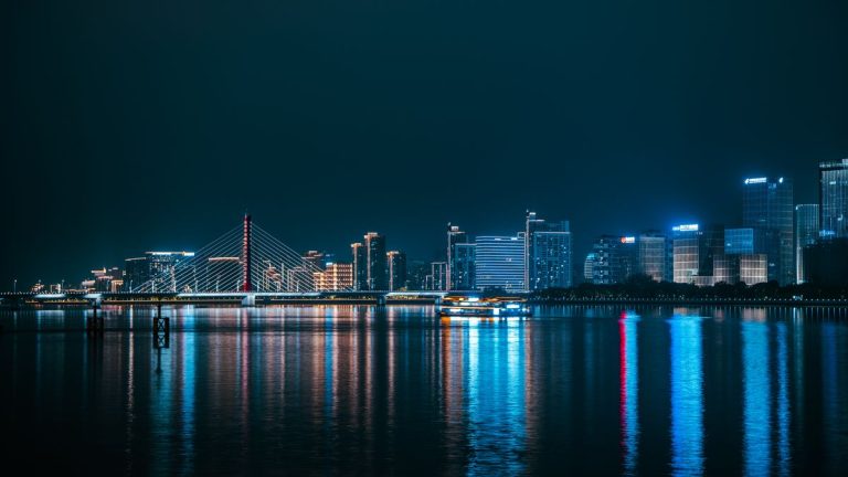 闻香约杭州 | 国庆假期，待您解锁杭城五条cit
