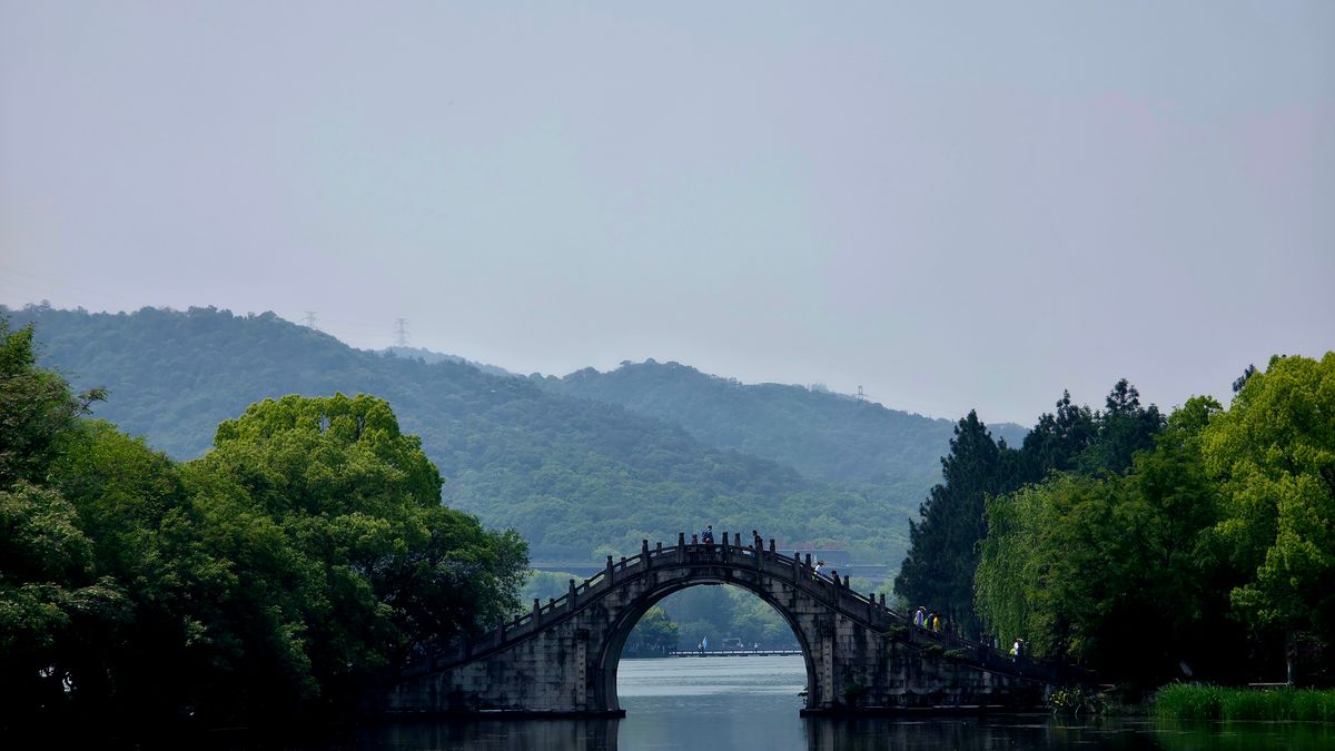 西湖十景之首·苏堤春晓｜春季游览全攻略