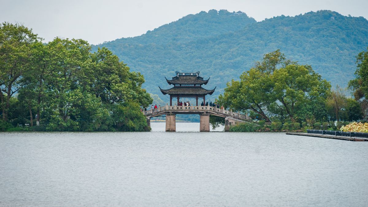 杭州立春 · 万物启新