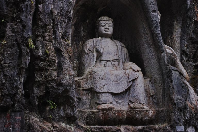 “吴越三十景”解说词、吴越国复原服饰今日首发